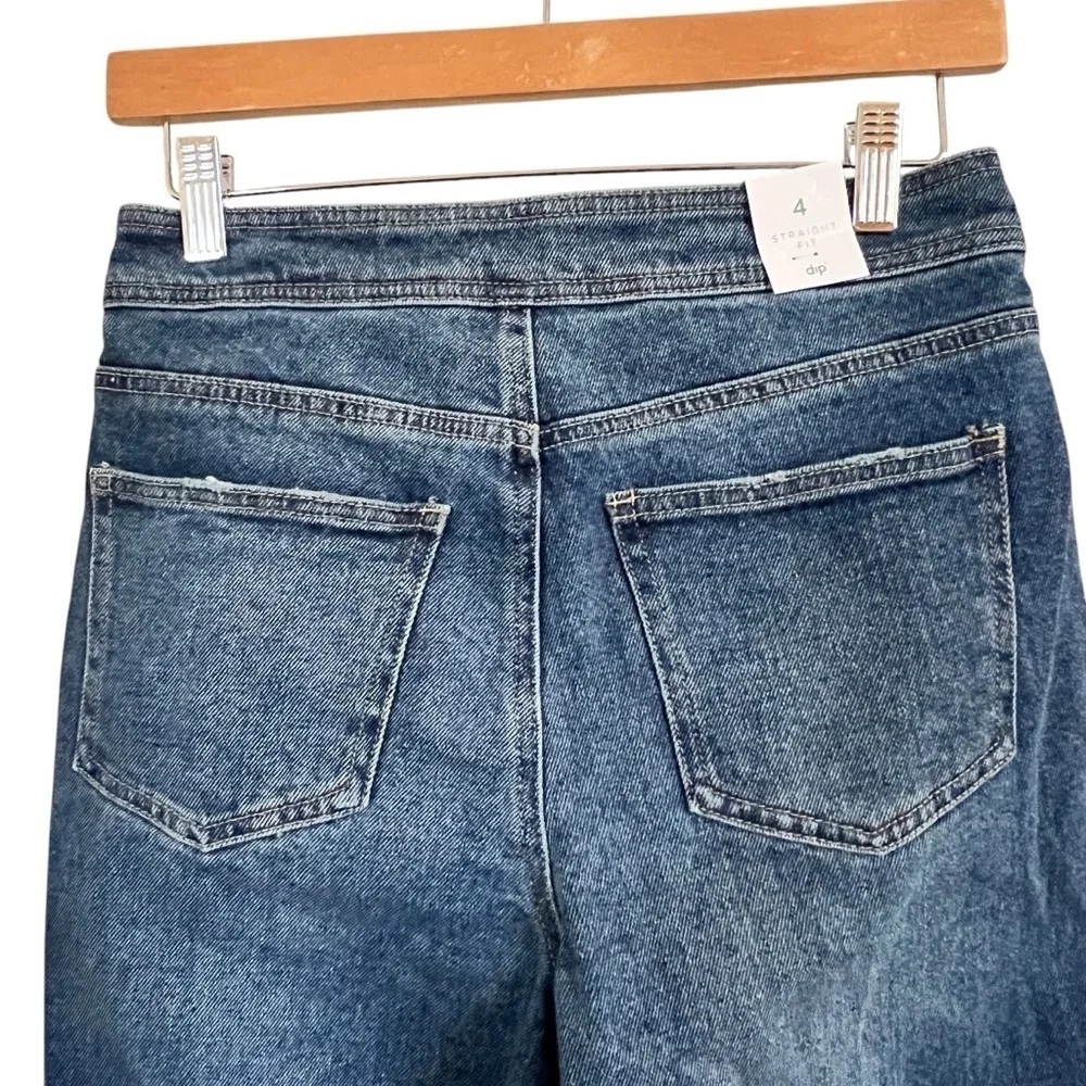 Dip NWT straight leg denim jeans middle seam size 4